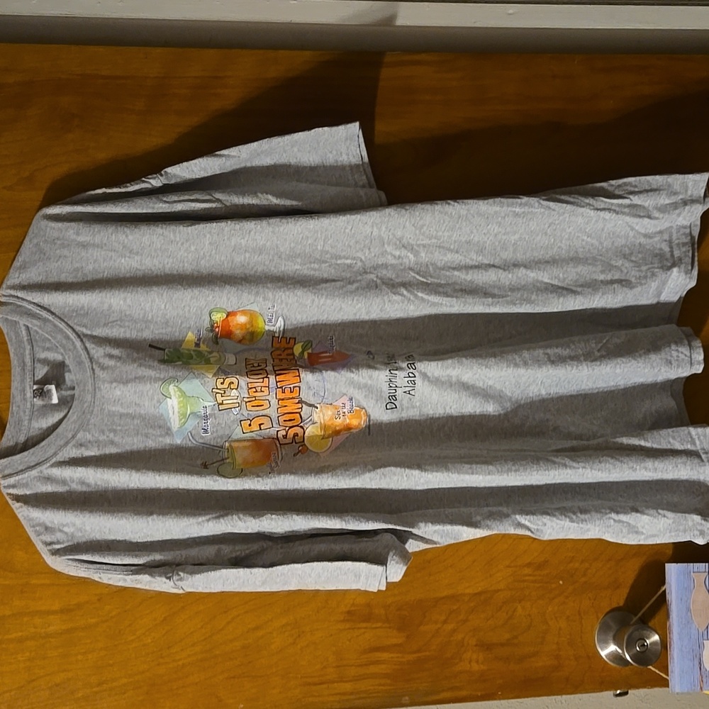 Gray Graphic T-Shirt with Colorful Drink Design 4X: 4/5A